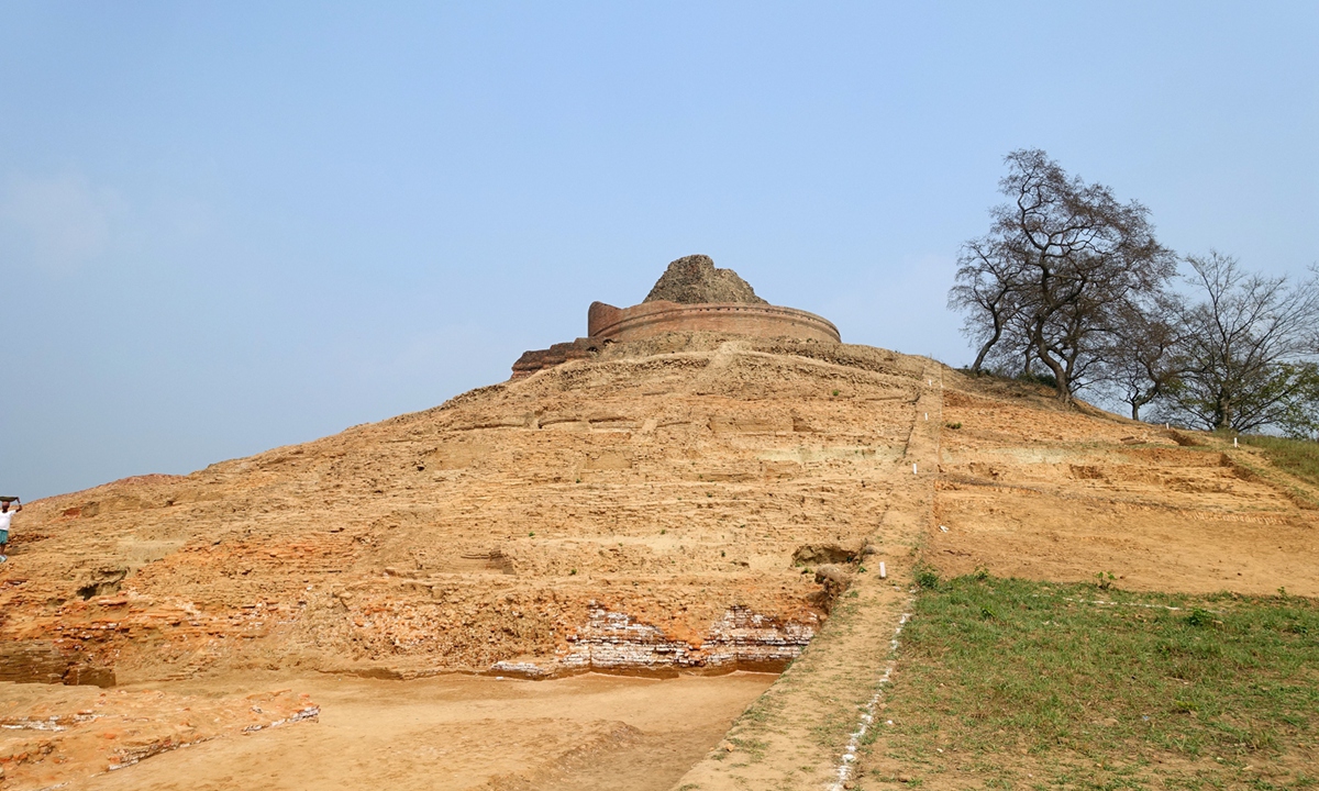 凱薩里亞大塔 Kesariya Stupa